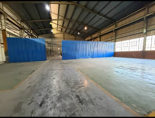 2,000M² FACTORY TO LET IN ROODEKOP